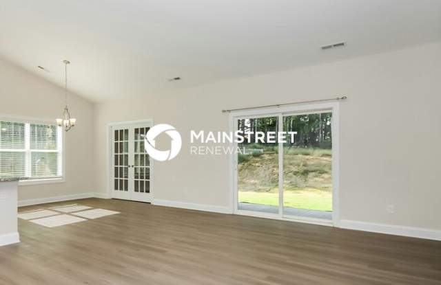135 Tradesmen Trail Gallery 4
