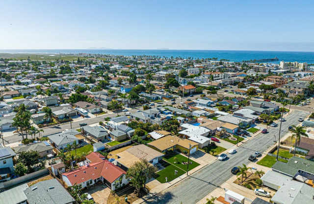 Renovated Beach house just a few blocks from the Beach/Pier in the highly desirable IB Community! photos photos