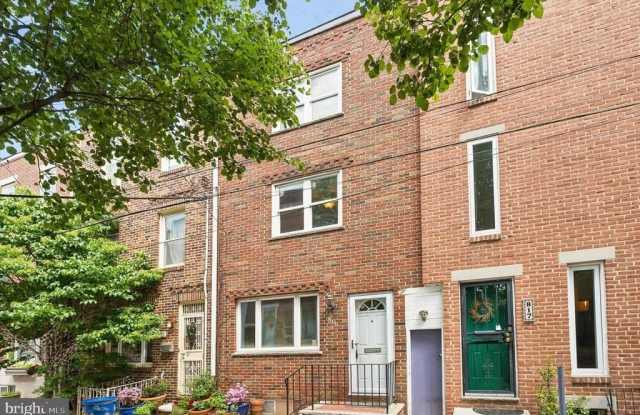 819 LEAGUE STREET - 819 League Street, Philadelphia, PA 19147 819 LEAGUE STREET - 819 League Street, Philadelphia, PA 19147