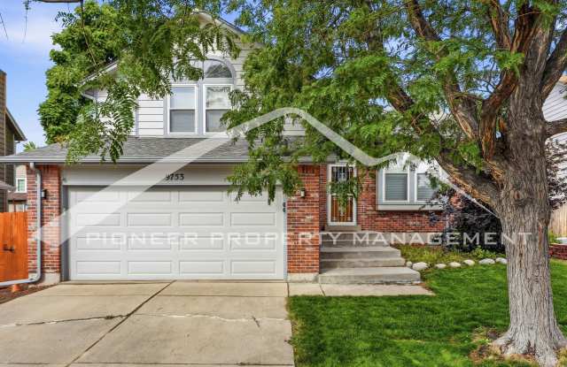 Spacious Home with Washer/Dryer and Central AC photos photos