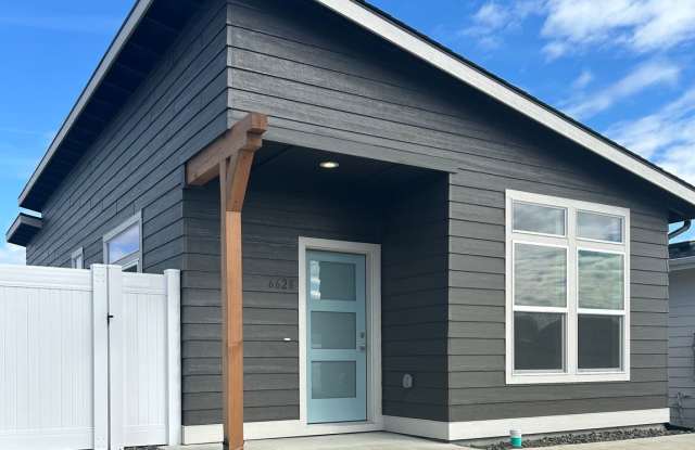 Single Level Home in New SunRidge Community photos photos