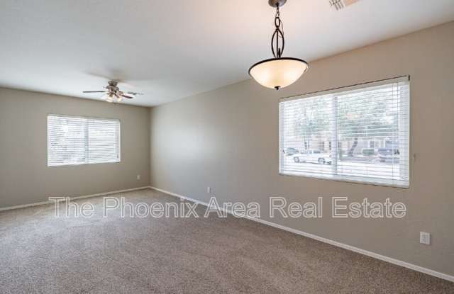 28214 N Quartz Way Gallery 4