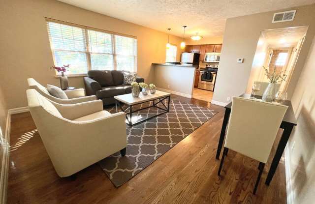 The Ten on Jackson photos photos