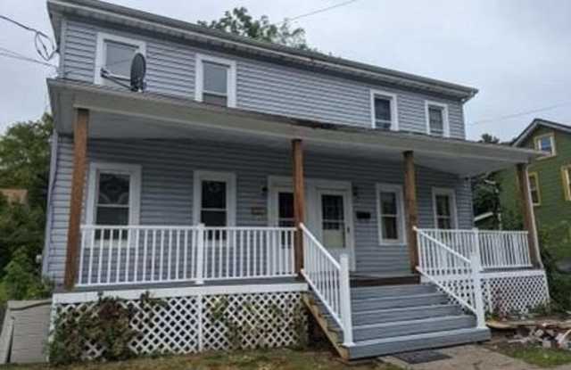 92 Valley Avenue unit: 92 - 92 Valley Avenue, Walden, NY 12586