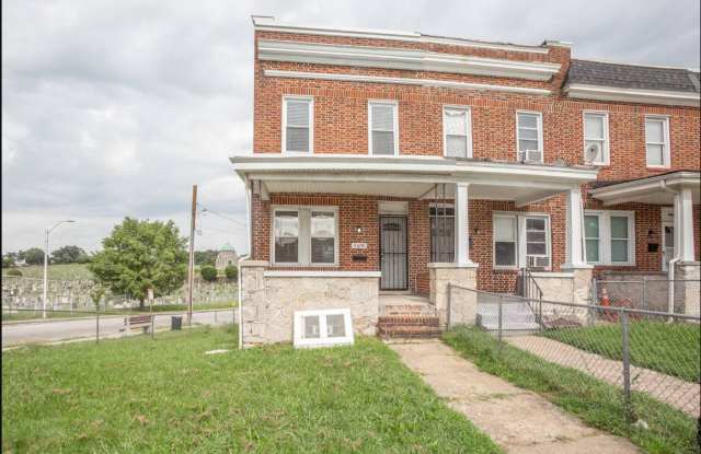 Spacious 3-Bedroom Townhome in Baltimore Gallery 4