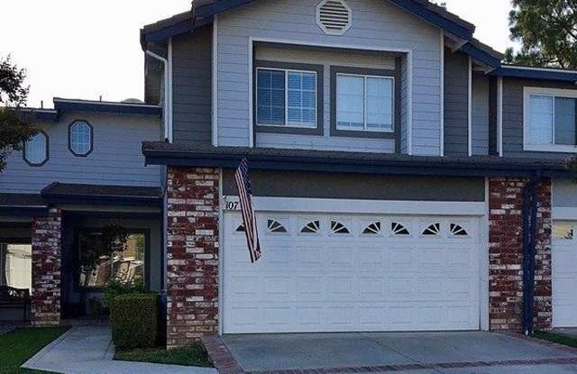 107 Autumn Oaks Lane Gallery 3