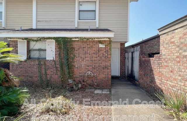 714 Legion Dr photos photos