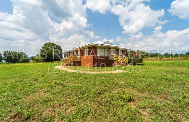 18246 Moyers Rd Gallery 4