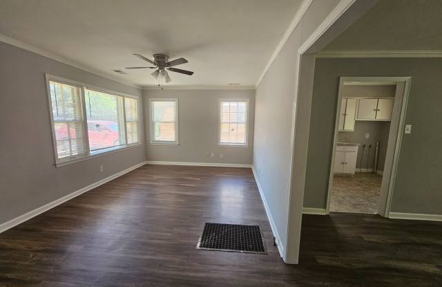 3181 Radford photos photos