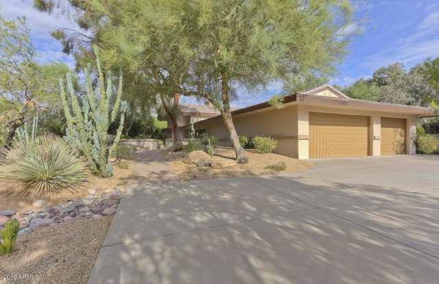 9816 E KALIL Drive Gallery 4