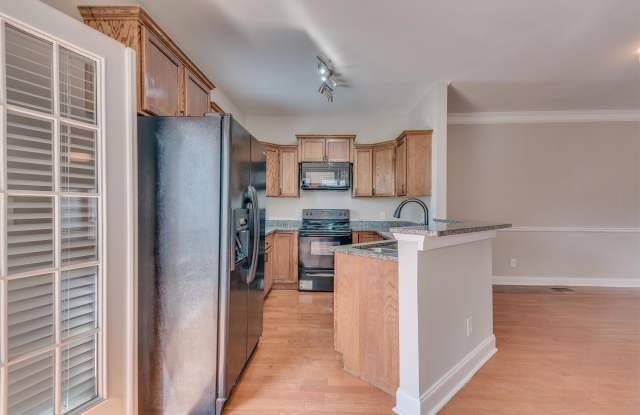 1567 Laurel Park Place Gallery 3
