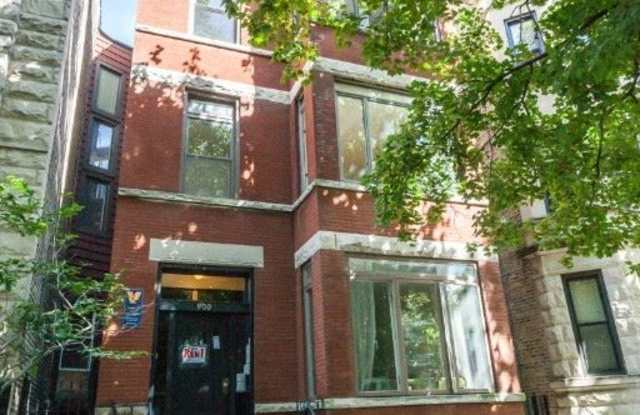 900 W Newport Ave 6 - 900 W Newport Ave, Chicago, IL 60657