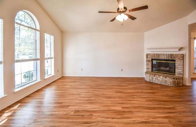4025 Tulip Tree Drive Gallery 2