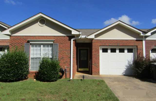 105 Woodmere Drive photos photos