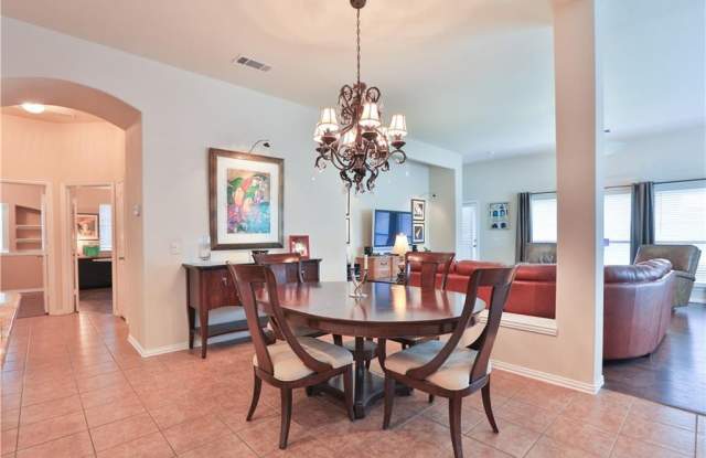 2209 Kingsdale Court Gallery 4