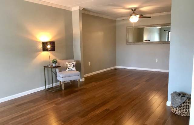 1697 KENWOOD AVENUE Gallery 3