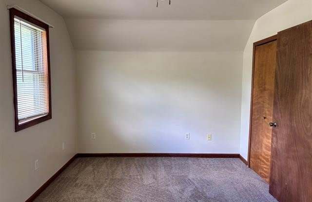 37 Elk Lake Unit #2 Road Gallery 4