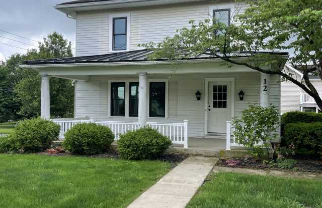 12 N Kinzer Rd photos photos