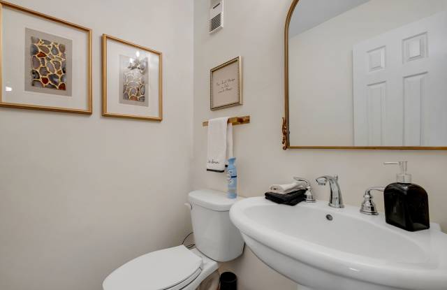 417 Williams St photos photos