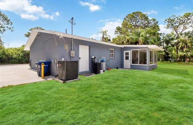 526 CONRAD Road Gallery 3