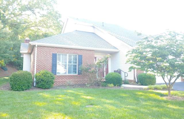 3 Bedroom 2.5 Half Bath Townhouse with 2 Car Garage photos photos