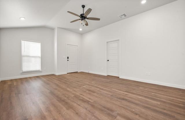 614 E 16th Street Gallery 3