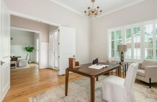 1169 Dorby Park Drive NE Gallery 4