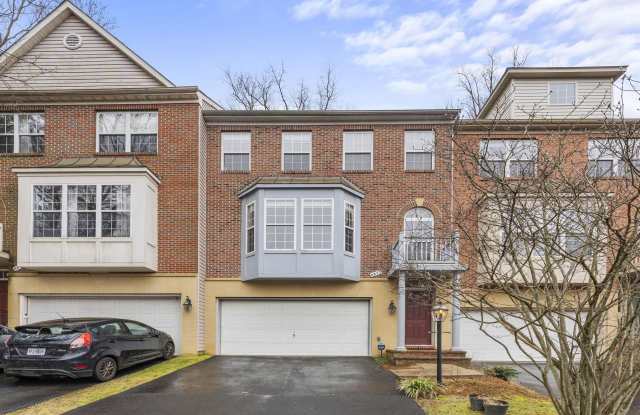 8873 ROYAL DOULTON Lane photos photos