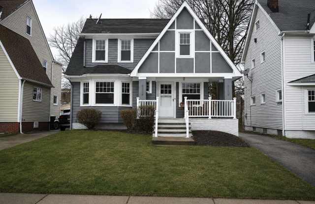 Beautiful Cleveland Heights Home – Prime Location photos photos