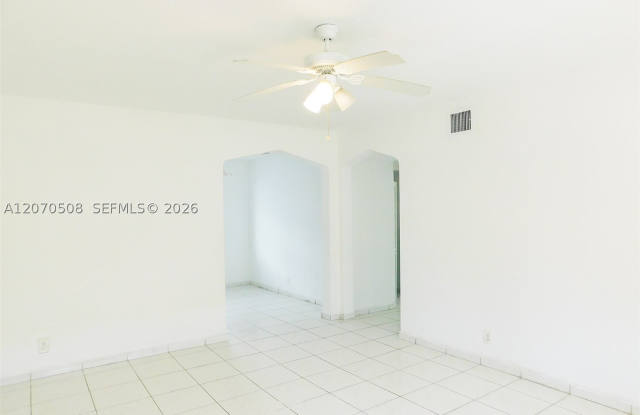 1735 Marseille Dr Gallery 4