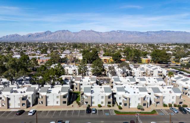 Desert Springs Gallery 2