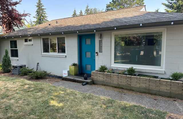Charming 3-bed, 1 bath Home in North Seattle! photos photos Charming 3-bed, 1 bath Home in North Seattle! photos photos