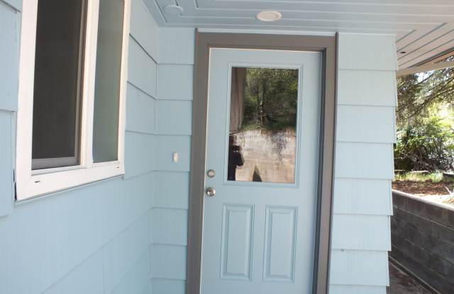 Placerville Jr 1 bedroom near Marshall Hosp - fully remodeled! photos photos