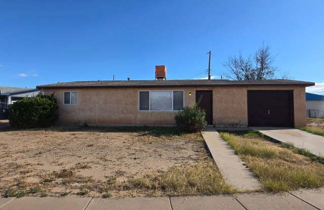 Completely remodeled home! - 2901 West Fruitland Drive, Roswell, NM 88203