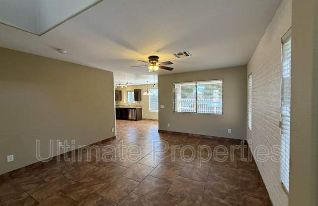 11171 W Edgemont Ave Gallery 2