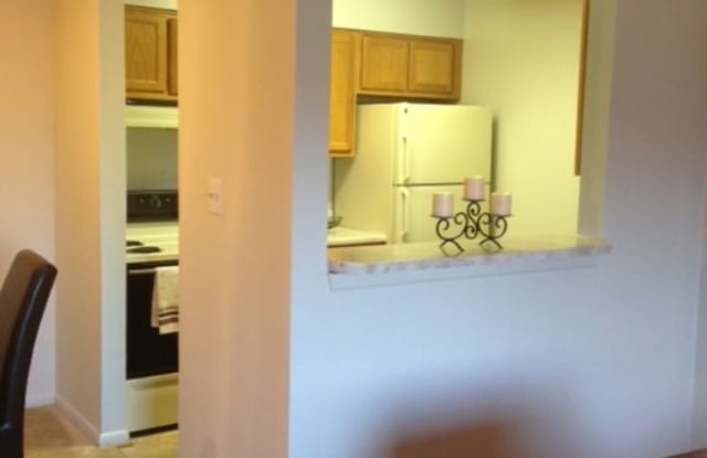 8178 Peakwood Court Gallery 4