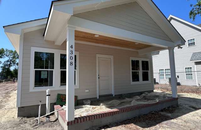 Newer Construction 3 Bedroom House photos photos