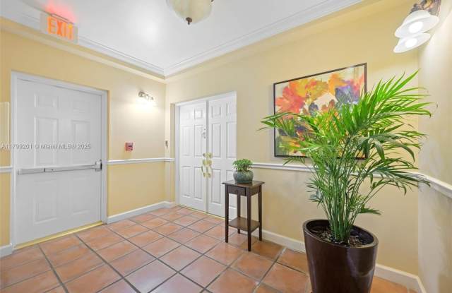 1400 Salzedo St photos photos