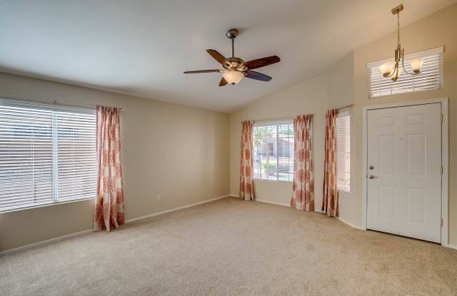 5220 W Glenview Pl Gallery 4