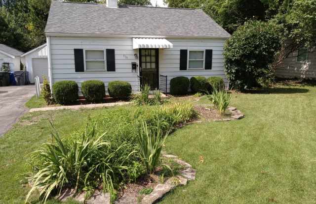 Welcome home to the Meadows! 240912 - 939 Marcellus Drive, Lexington, KY 40505