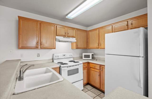 2972 Juniper Hills Blvd Unit 202 photos photos
