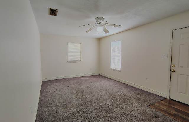 1699 Browns Bridge Rd Apt 2 Gallery 2