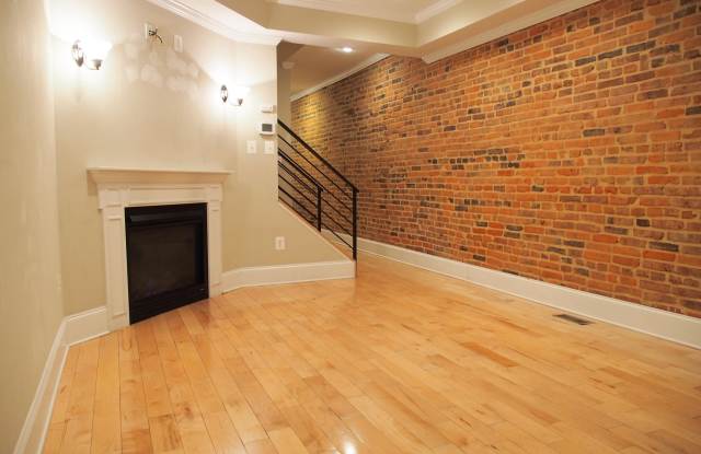 908 S LINWOOD AVENUE Gallery 3