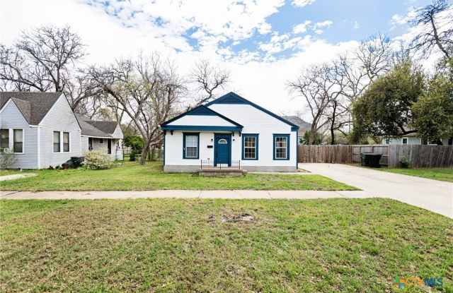 905 N 9th Street photos photos