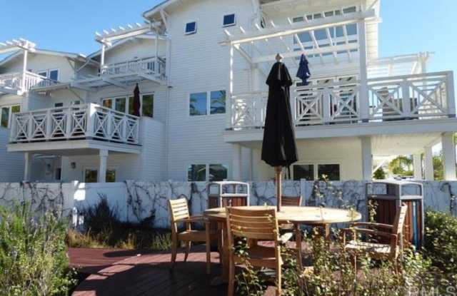 3341 Lincoln St. - 3341 Lincoln Street, Carlsbad, CA 92008