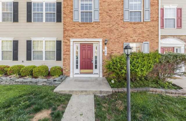 108 CLEARWATER Court Gallery 2