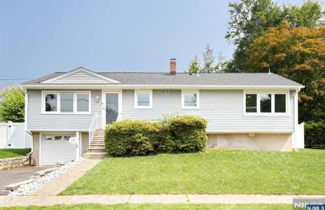 8 Cedar Road photos photos