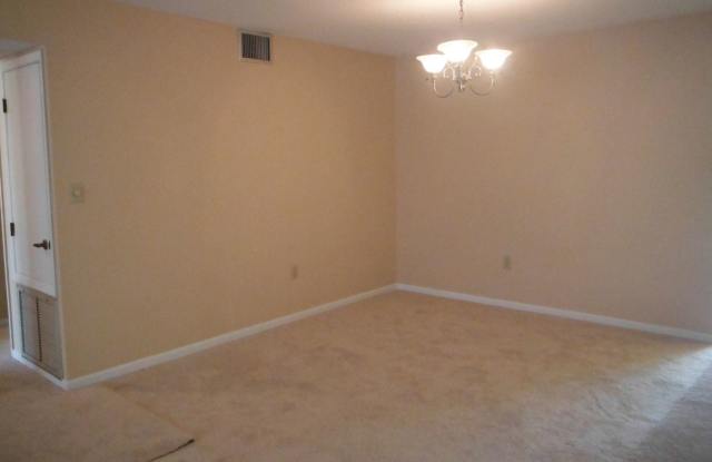 1226 Maury Road Unit 2-20 Gallery 3