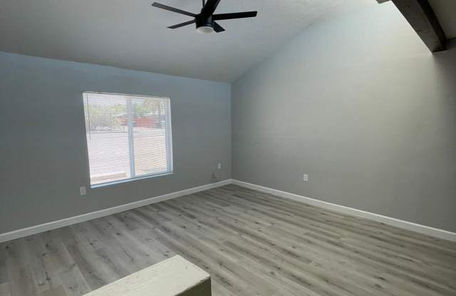 3455 East Pima Street Gallery 4