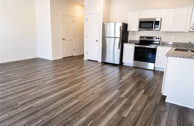2095 Emerson Dr Gallery 3